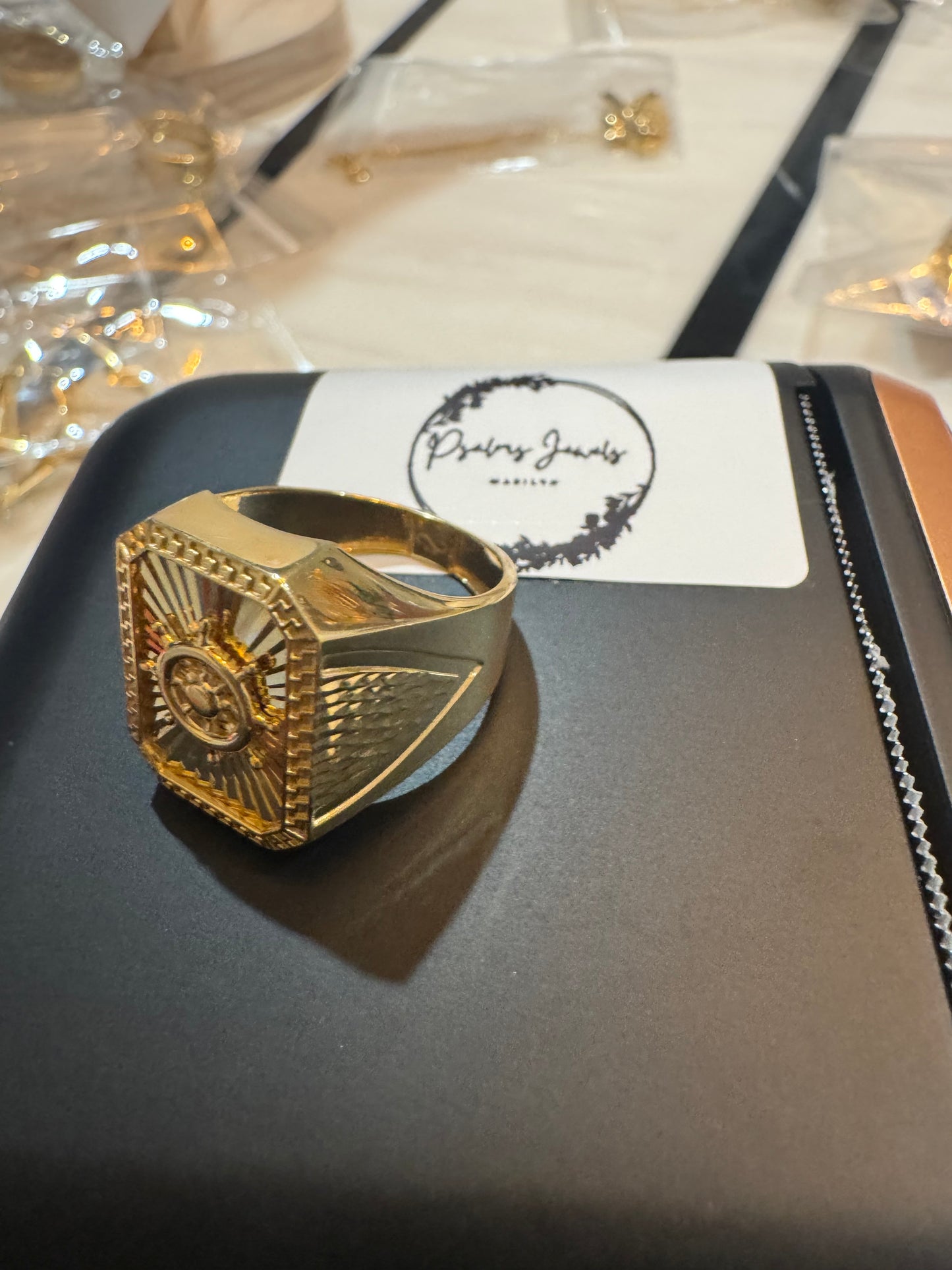 Men’s ring