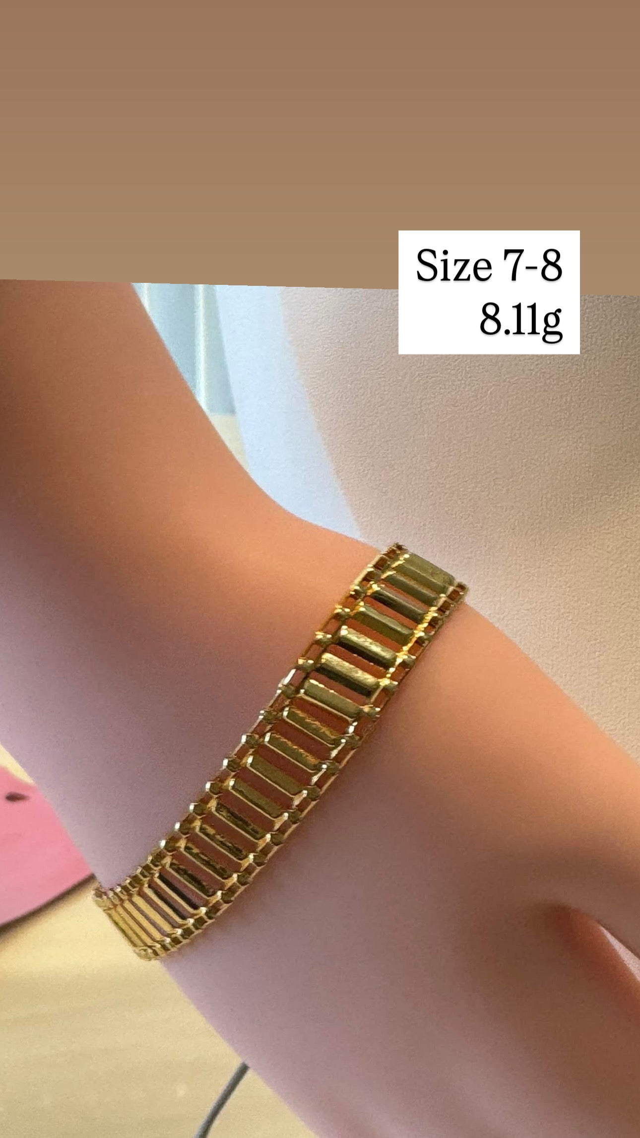 Ladies bracelet