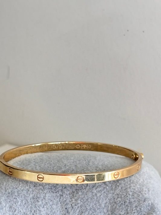 18k bangle