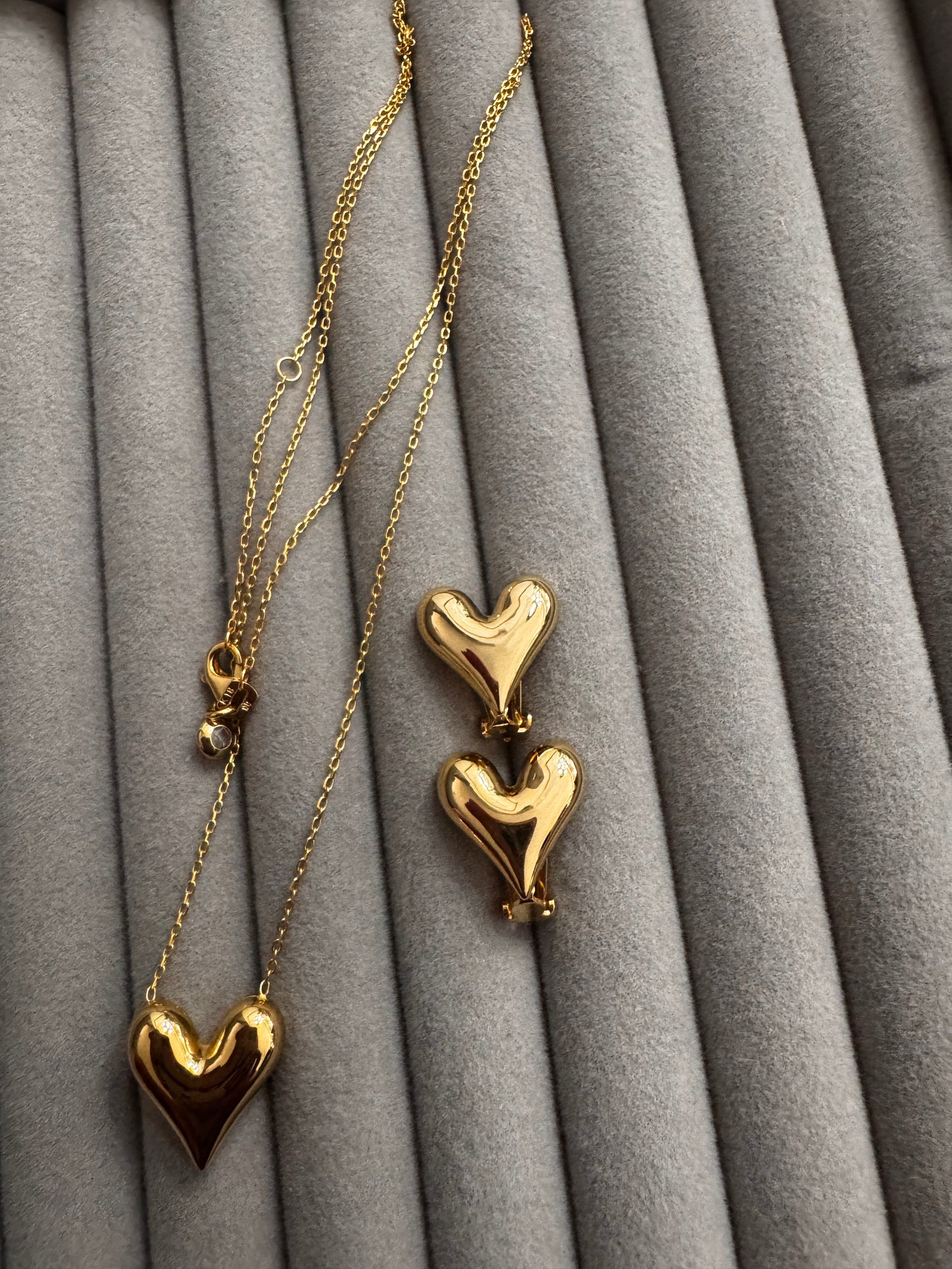 18k gold necklace & 3 sets of earrings