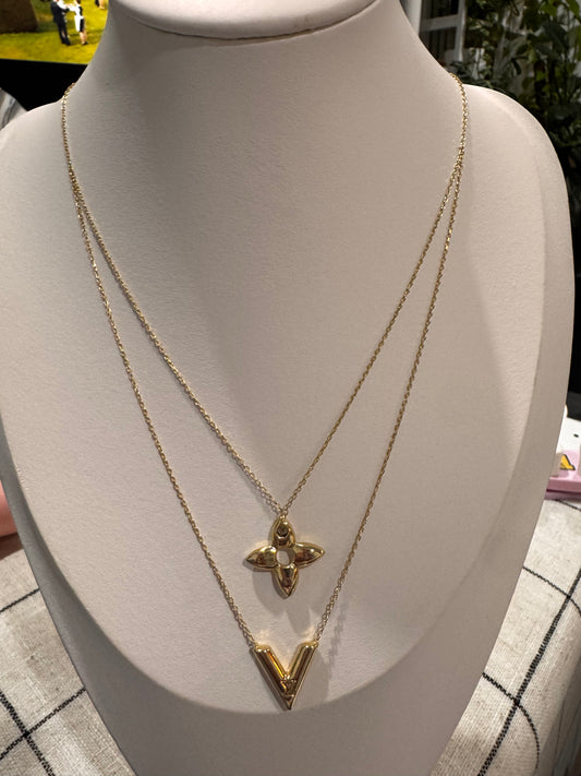 2 layered necklace