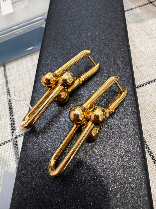 Electro form hardware earrings