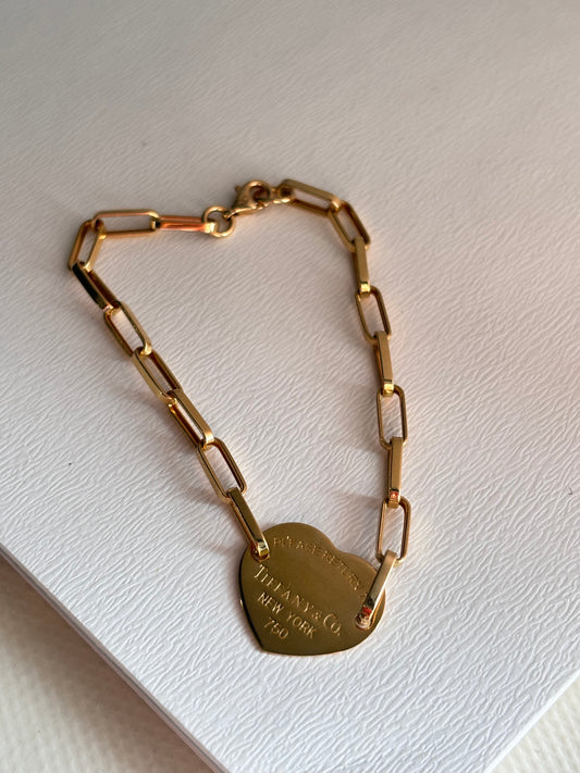 Cantered heart bracelet