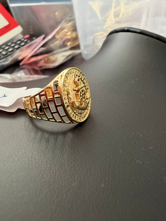 Men’s ring anchor design (oval face)