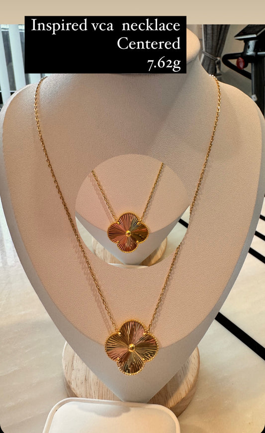 Clover centered