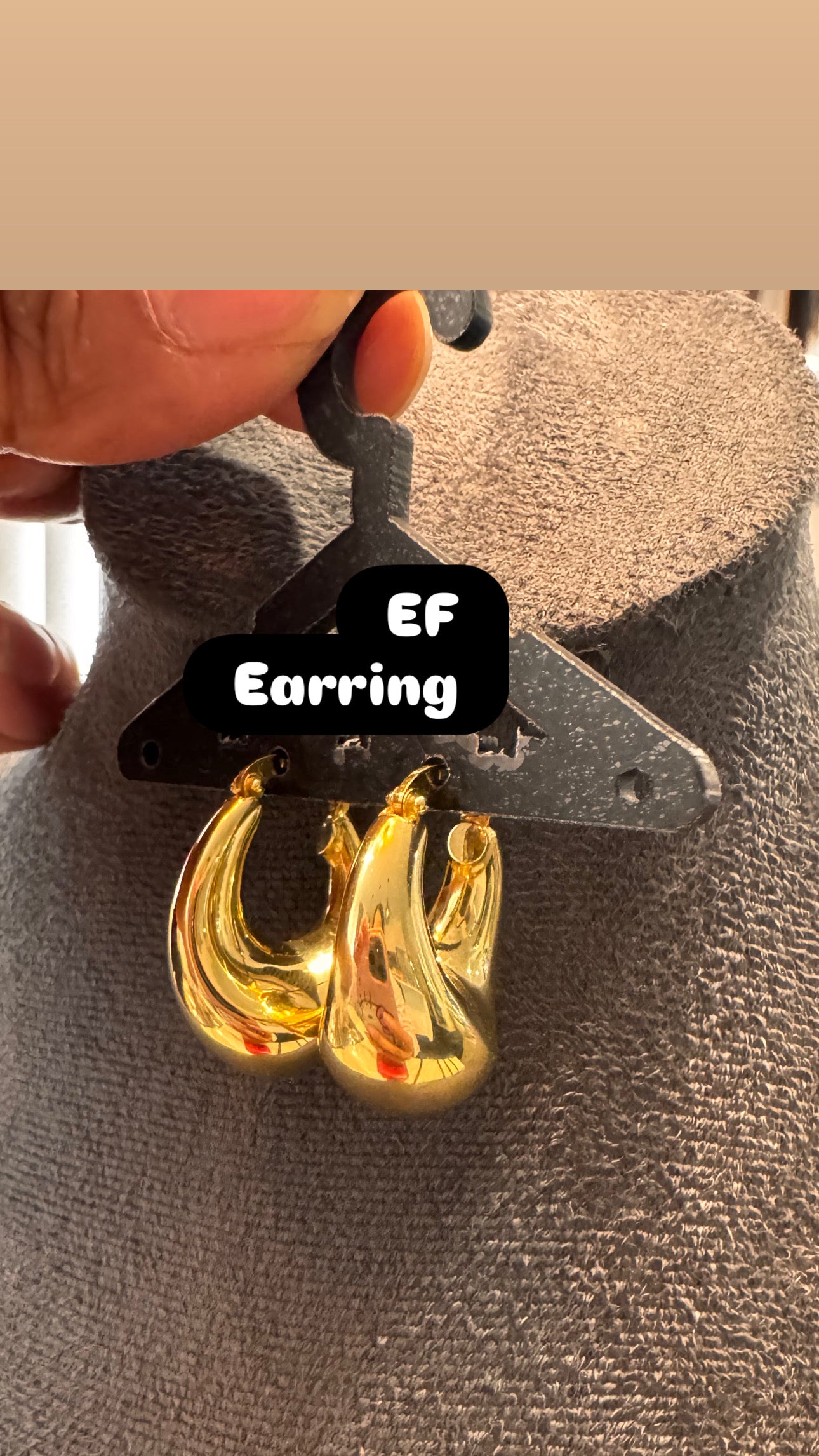 EF earrings loop