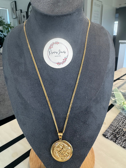 Cadena chain w/ medallion