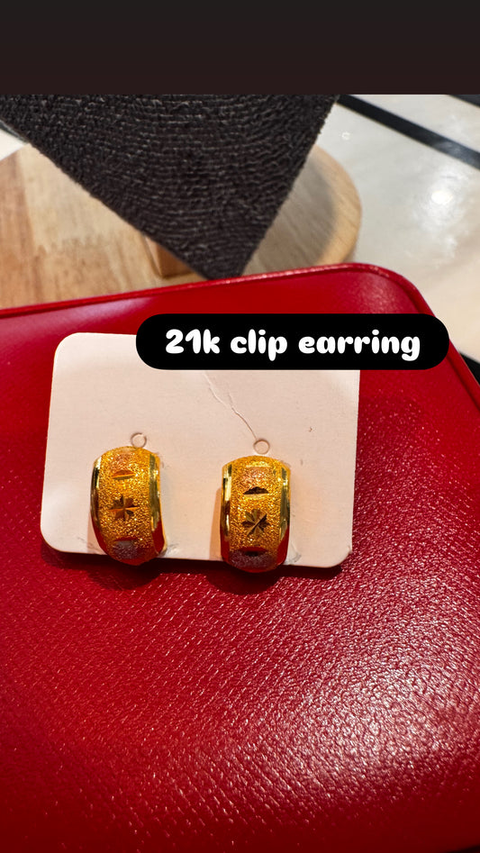 21k clip earrings
