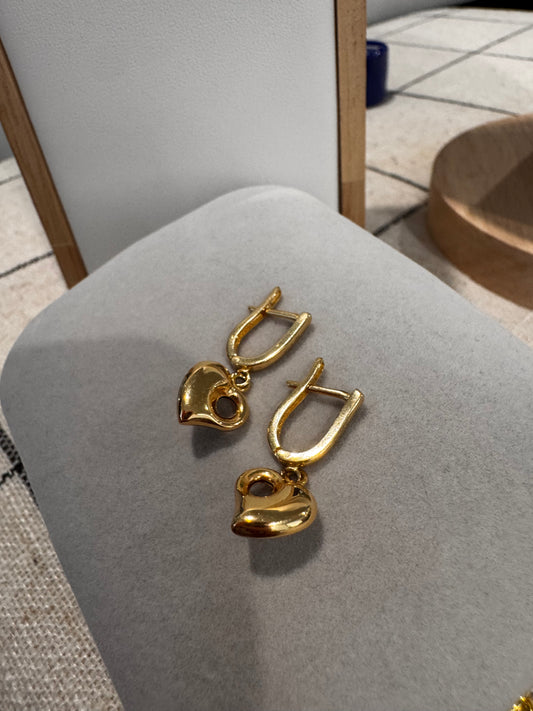 Open Heart dangling earring
