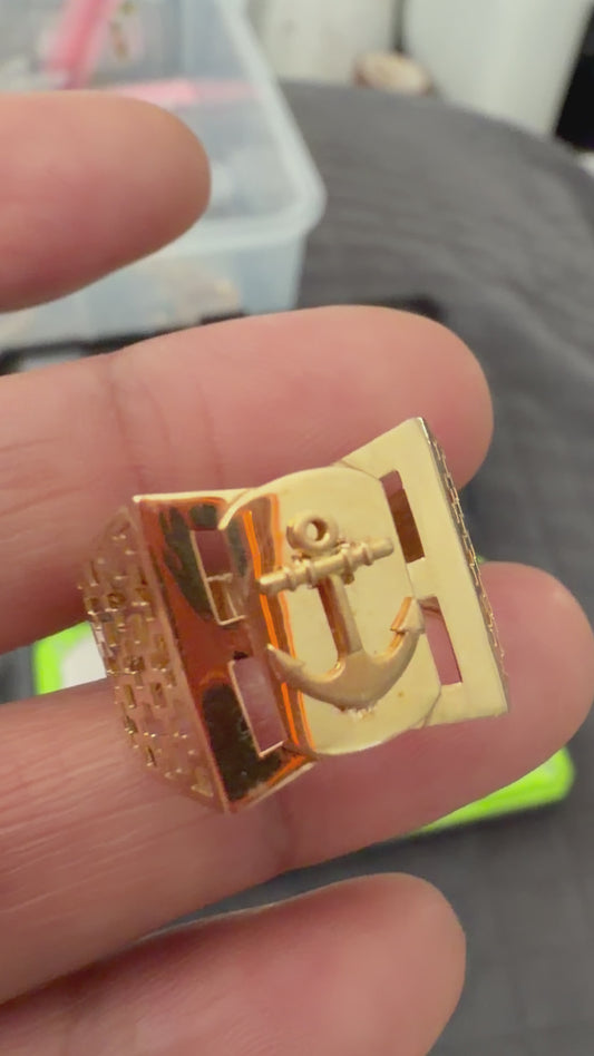 Men’s ring