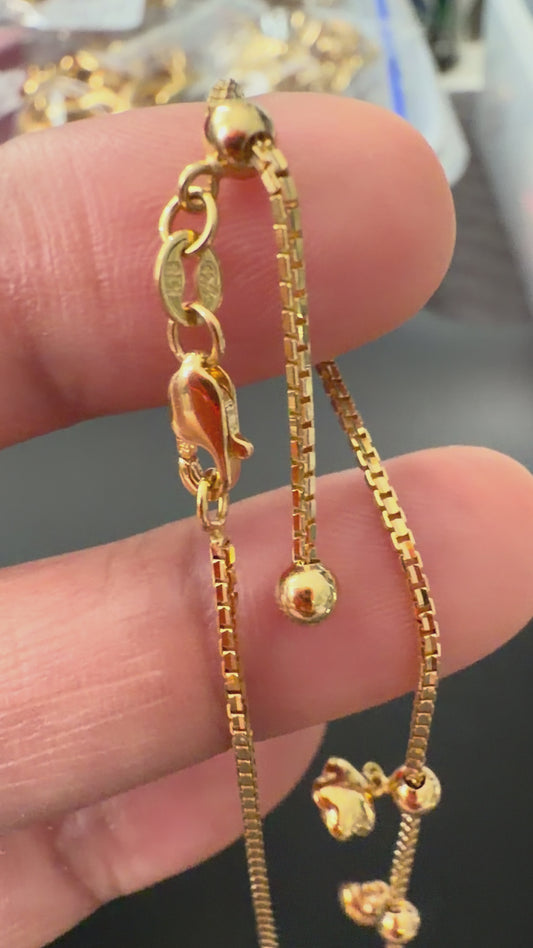 Bracelet slide adjustable